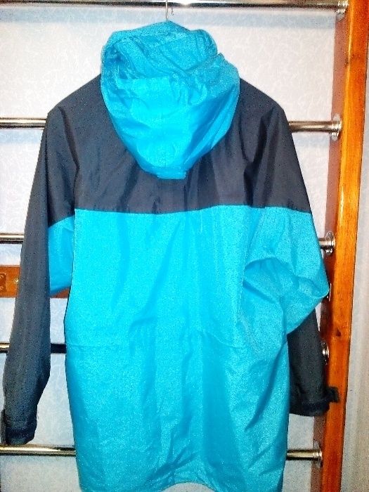 Ветровка весенне-осенняя 52-54 р-р