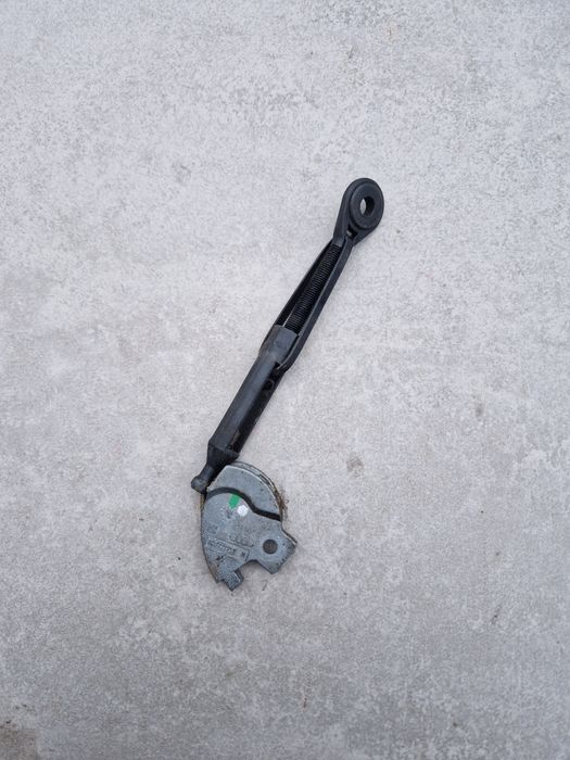 Linka cięgno gazu 8d0.721.757A audi a4 b5 audi a6 c5 passat b5 1.9 tdi 2.5 tdi