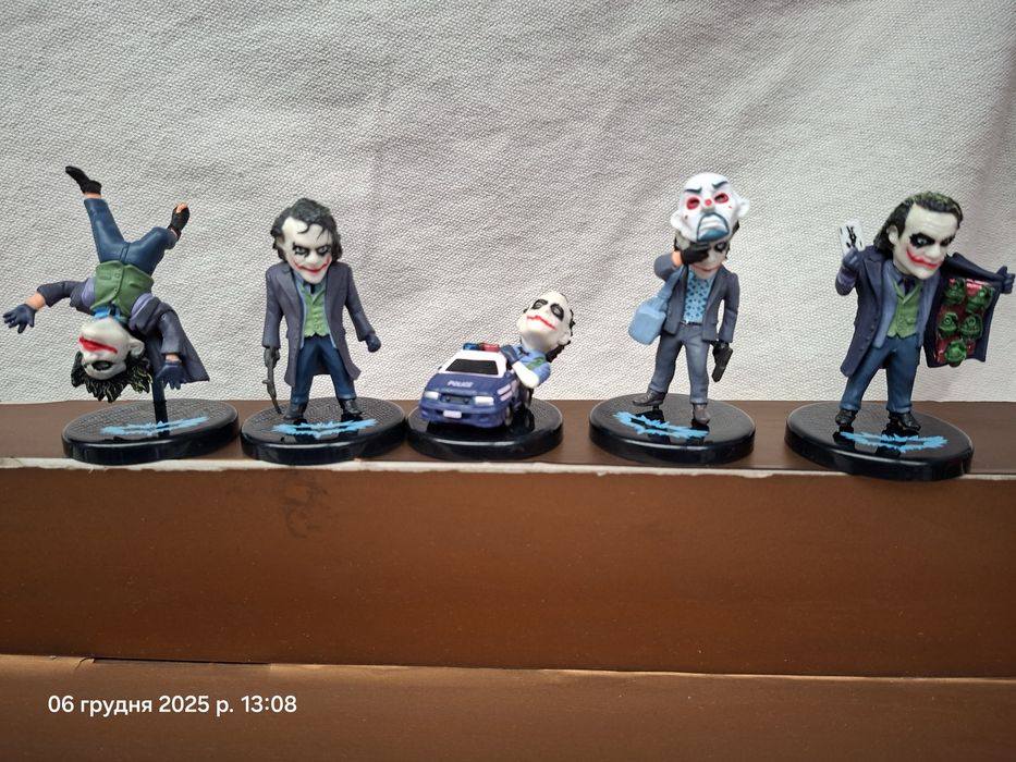 Джокер Joker фигурки на подставке 5 шт Темный рыцарь Хит Леджер