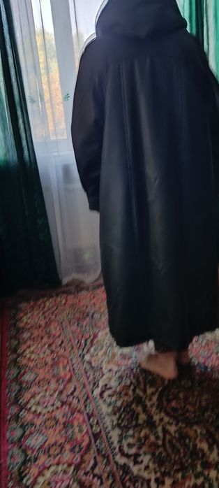 Продам новое тёплое зимнее пальто