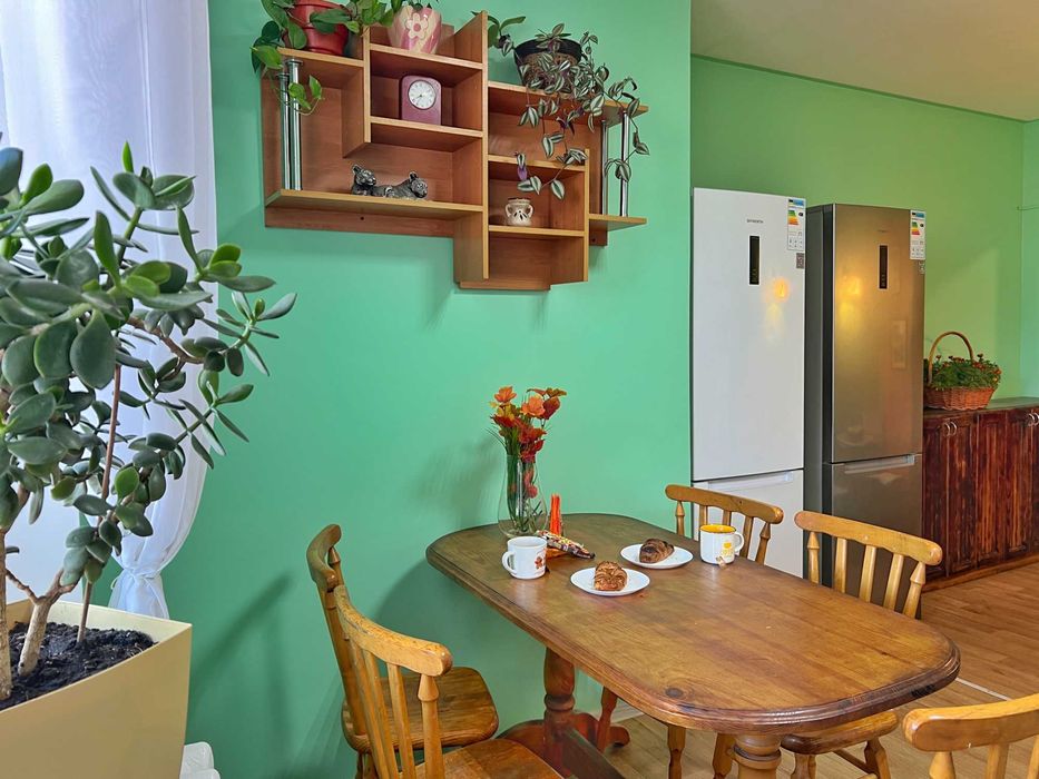 Місце в кімнаті дешево/Тепло, світло, вода тільки у нас!