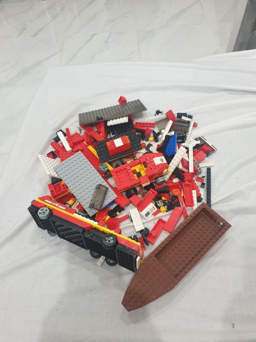 Saco Peças Compativeis com Lego mas não sao Lego