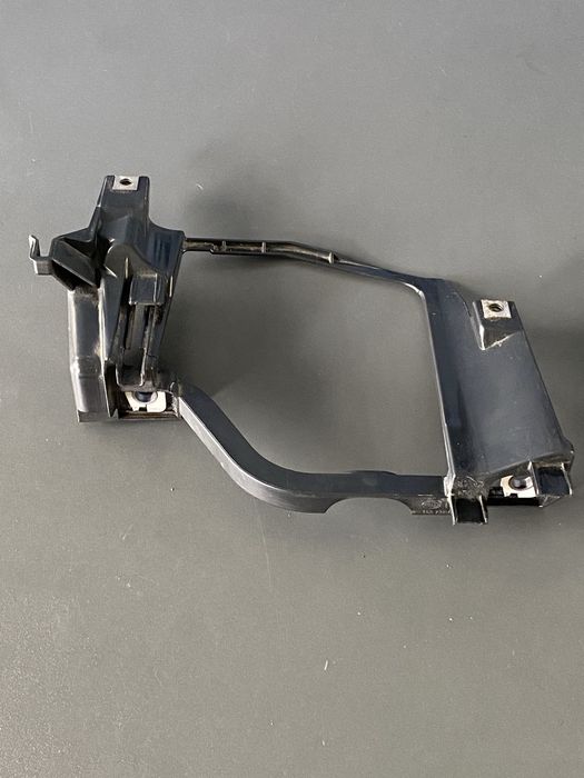 Кріплення Фар BMW E60 E61 Крепление Фар Оригінал БМВ Е60 Авторозборка