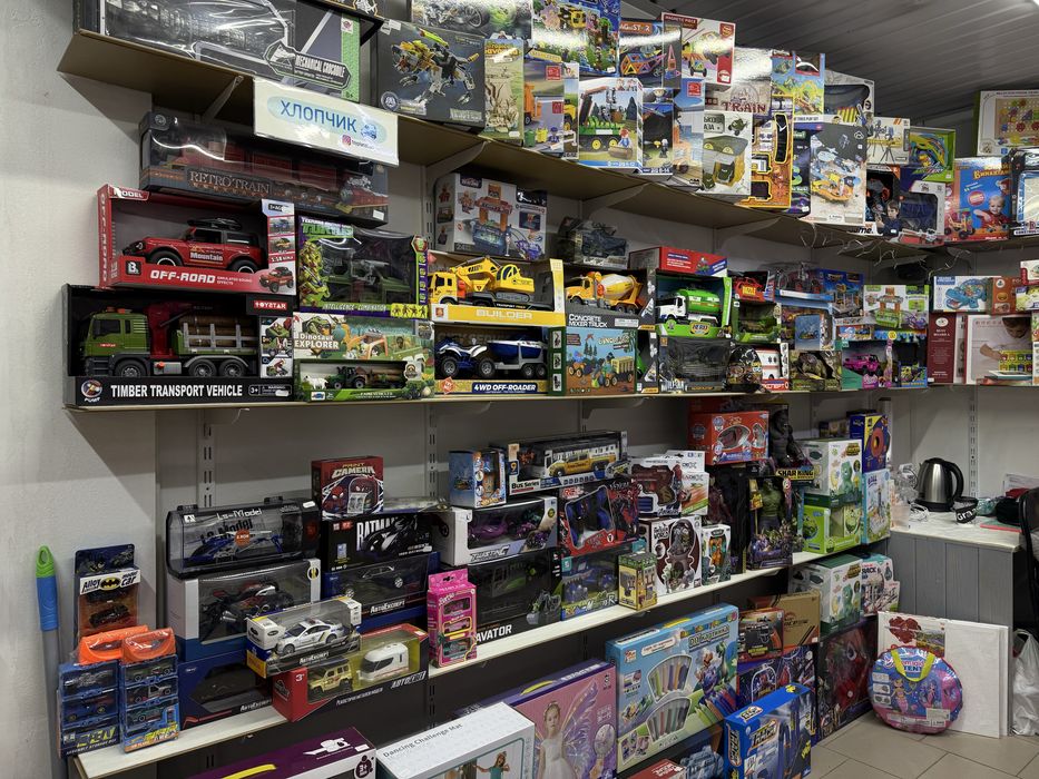 Продам игрушки лотом | Закрытие магазина |