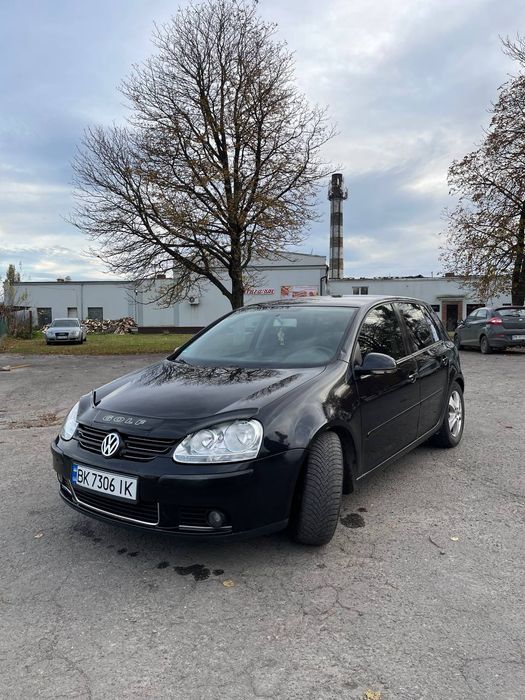 Volkswagen Golf V
