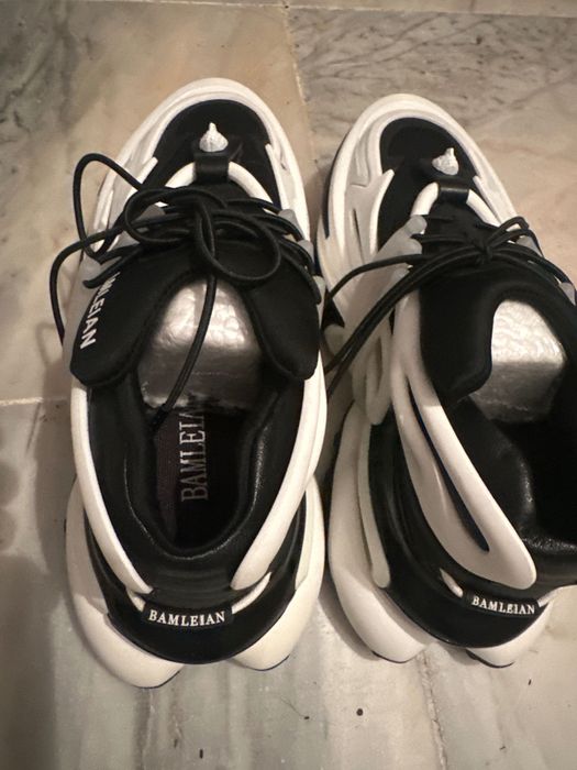 Ténis Bamleian Novos