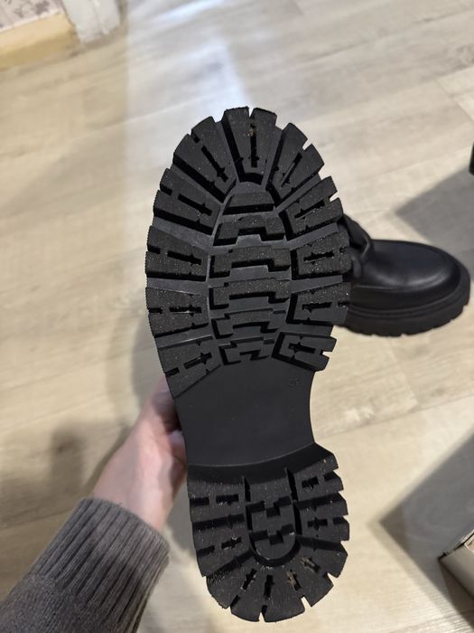 Ботинки челсі чоботи жіночі