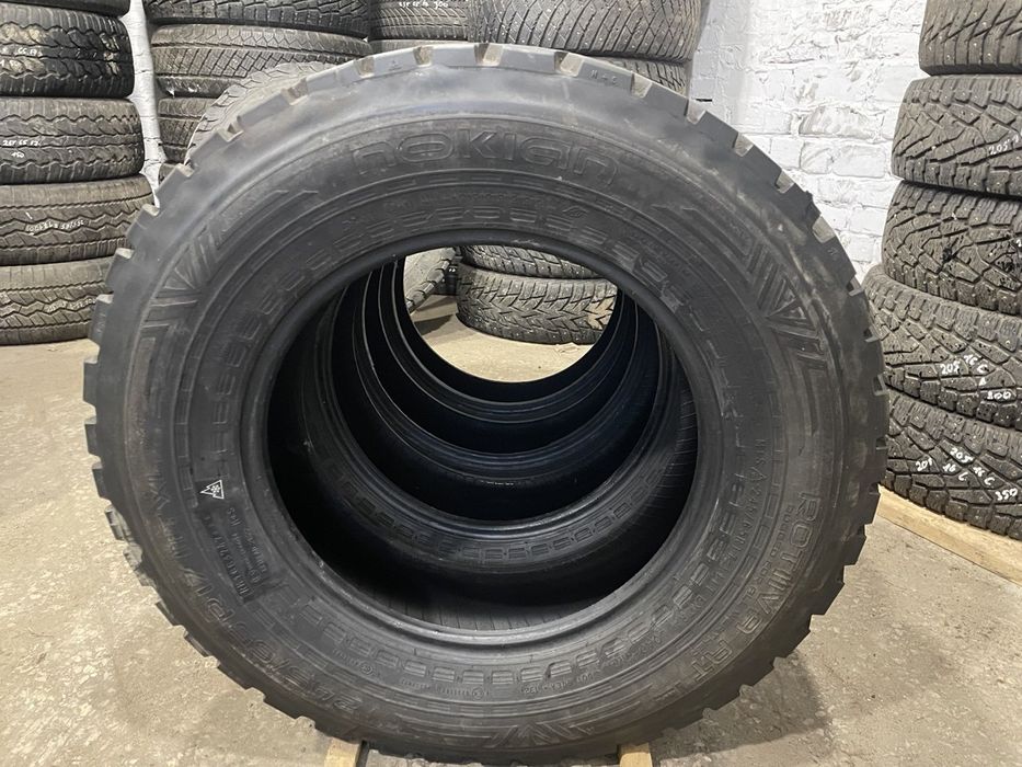 Резина болотяна 245/65 R17 комплект шин резини шини