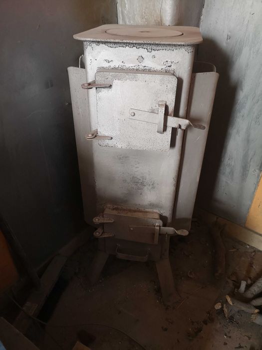 Kominek, koza, piec kpl. Sprawny