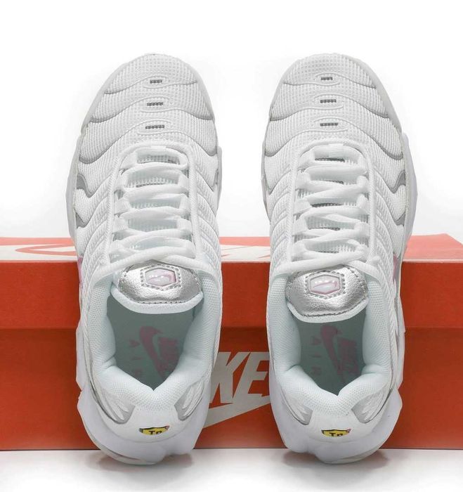 Женские кроссовки Nike Air Max Plus TN White Grey Pink 36-41 Новинка!
