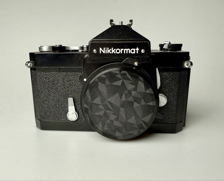 Плівкова камера Nikkormat FT чорна