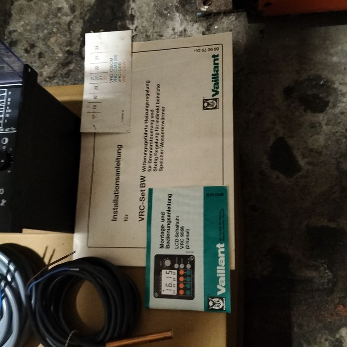 Pogodowy regulator ogrzewania Vaillant  VRC-CBW