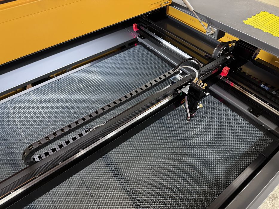 Лазерний верстат ЧПУ СО2 130ватт 1000x800мм Ruida Станок лазерний ЧПУ