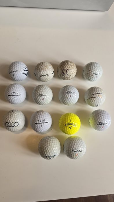 Lote de 14 Bolas de Golfe Usadas TaylorMade Titleist Callaway Srixon