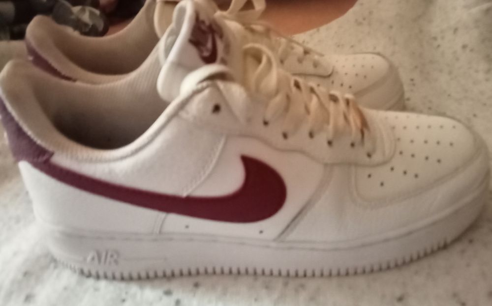 NIKE AIR, stan bdb roz 40 damskie