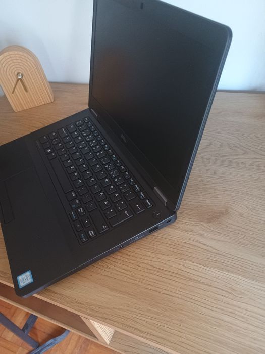 Dell Latitude E5470 Core i5 7th Gen 8GB Ram / 256 SSD