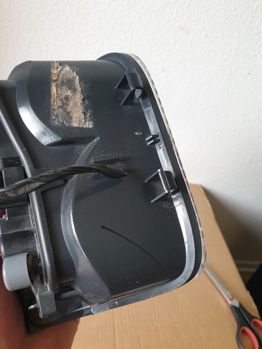 lampa tylna lewa  Reanult Rrafic II 2001- 11