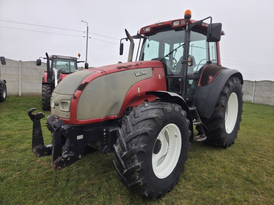 Valtra T120,2005 rok,sprężarka
