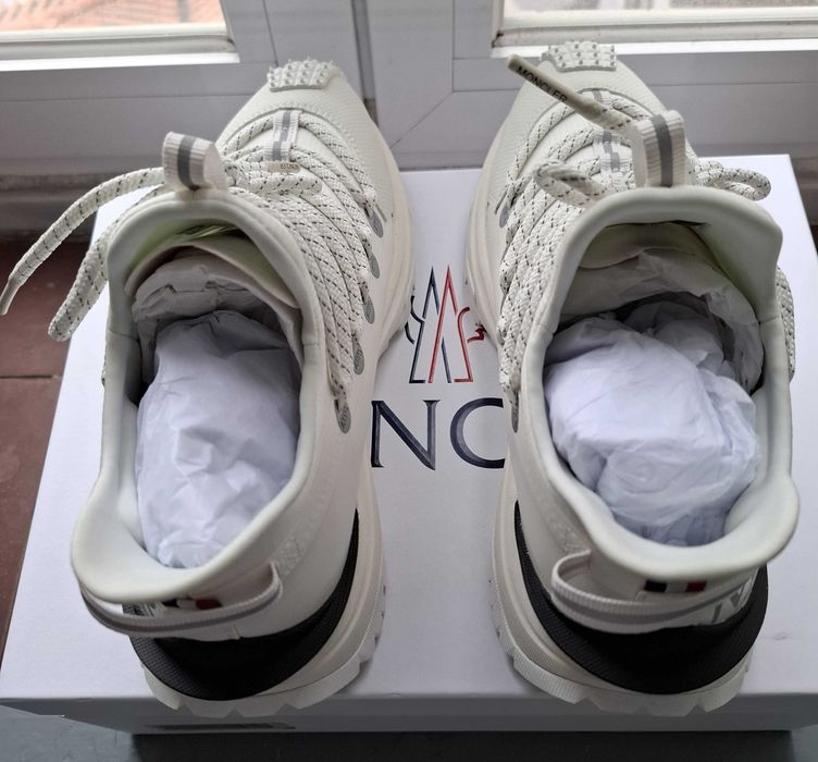 Sneakers novos brancos Moncler 40 - SALDO