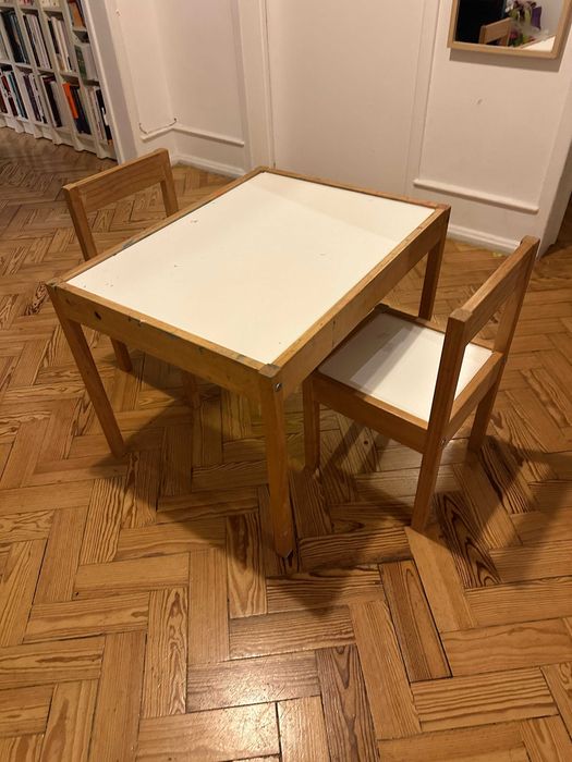 Mesa para criança Ikea
