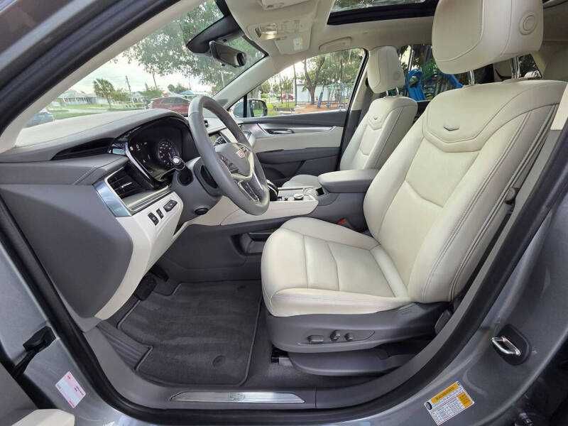 2024 Cadillac XT5 Premium Luxury