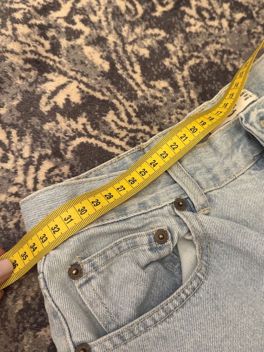 Mom jeans, Мом джинси на високій посадці pull&bear