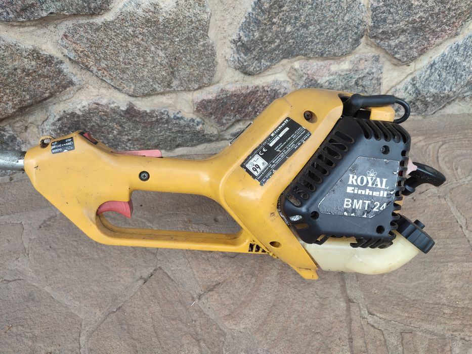 Продам бензокосу Einhel BMT 24