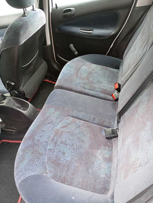 Veículo Peugeot 206