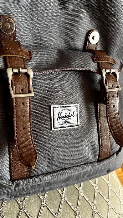 Оригинальный рюкзак Herschel Supply Co. Little America с отделом для ноутбука
