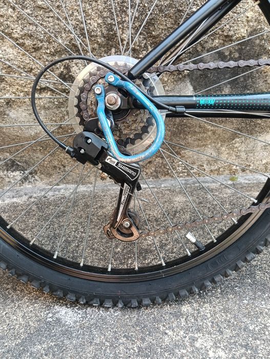 Bicicleta b- twin roda 24