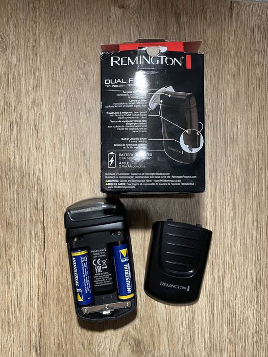 Електро бритва-шейвер Remington TF70