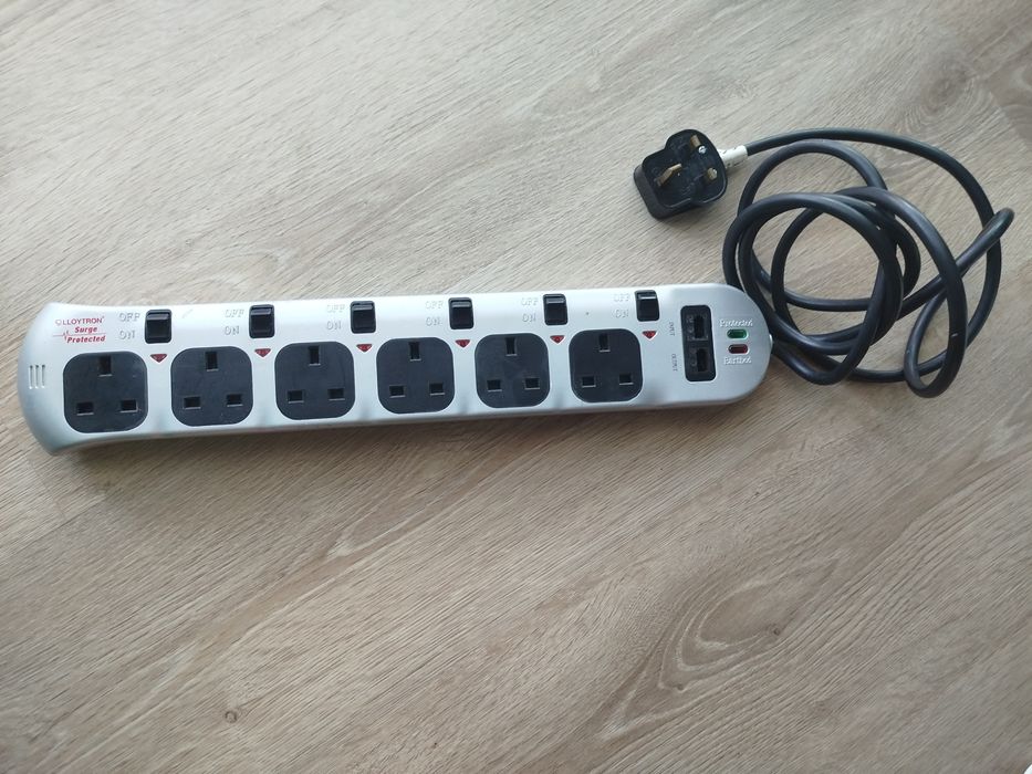 Listwa zasilająca, z bezpiecznikiem, 13A, 230 V, 6 wtykowa Typ G, bryt