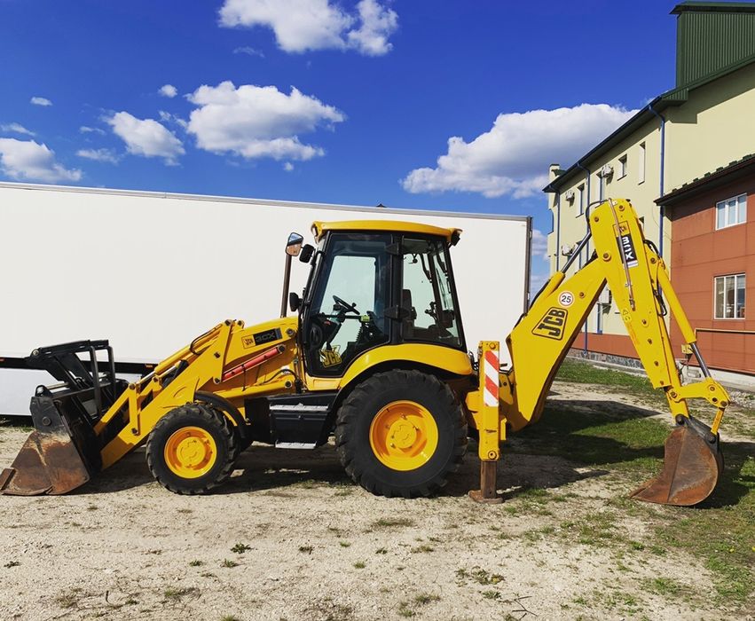 Екскаватор JCB, оренда, послуг Гідромолот Трактор маніпулятор