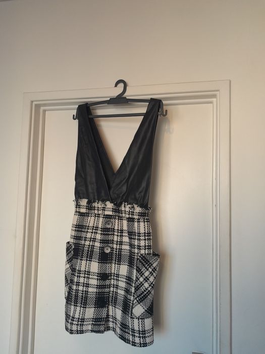 Vendo Vestido de Senhora ZARA muito bonito novo