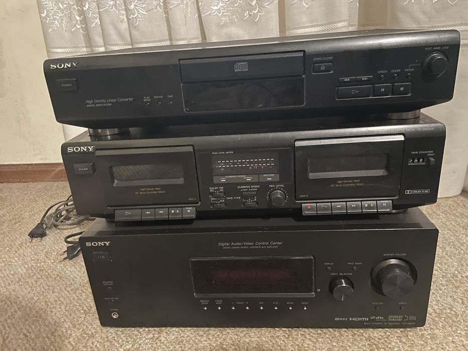 Conjunto Hi-Fi Sony – Amplificador STR-DG510 + CDP-XE200 + Deck TC-WE305