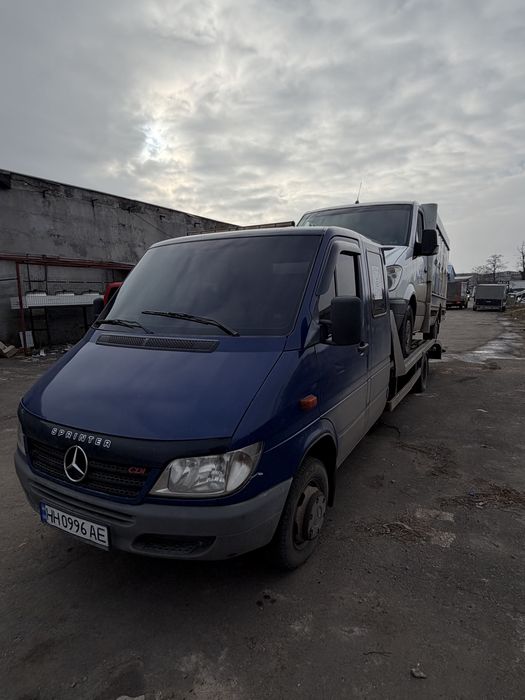 Продам Эвакуатор спринтер 2.7