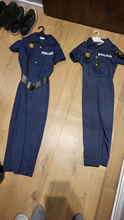 Strój policjanta 122