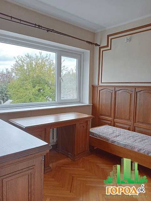 Будинок на ділянці 7 соток. Вулиця Добровольчих батальйонів