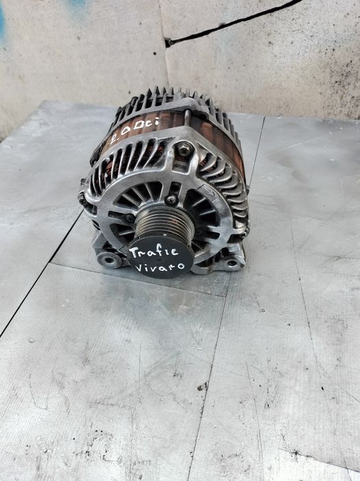 Генератор Renault Trafic Opel Vivaro 2.0 Dci 12V 210А 8200654785