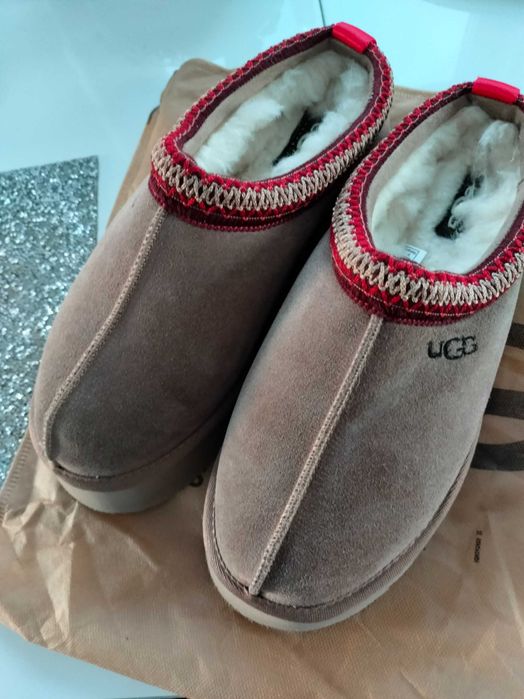 Klapki UGG ocieplane rozmiar 38