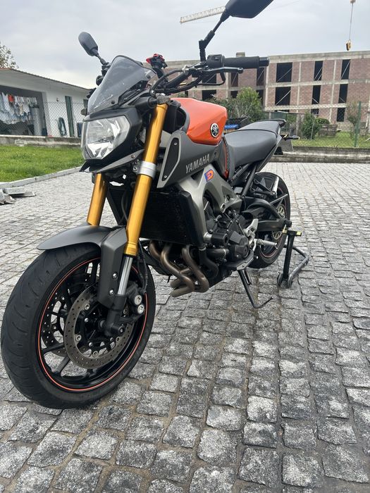Yamaha mt 09  impecavel