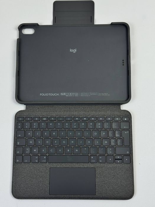 Чохол-клавіатура для планшета Logitech Folio Touch iPad Air 4th Gen