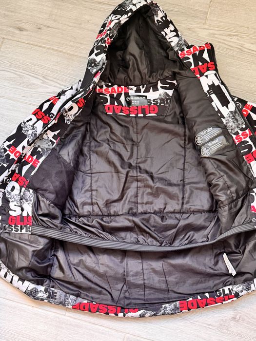 Продам куртку Glissade, розмір 146-152(10-12 років)