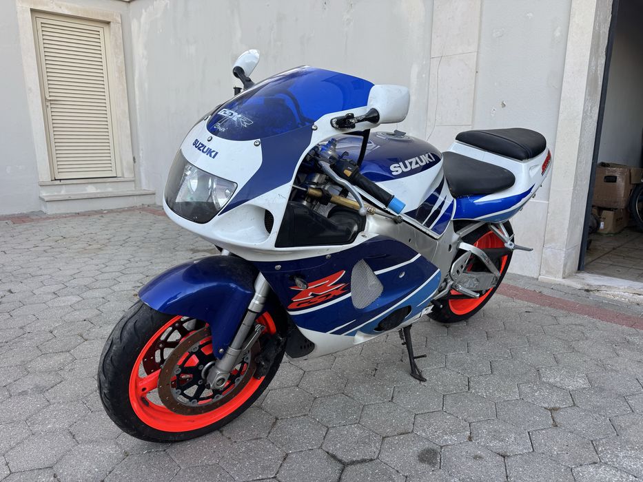 Suzuki Gsxr 750