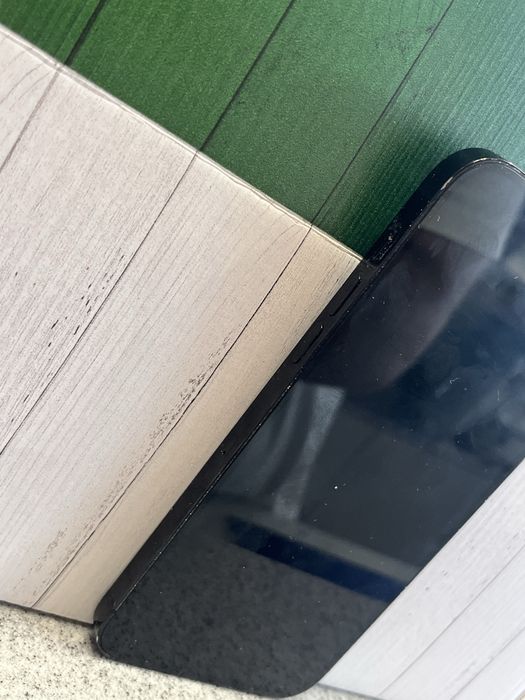 Vende se iphone 14 pro max (preto titanio)