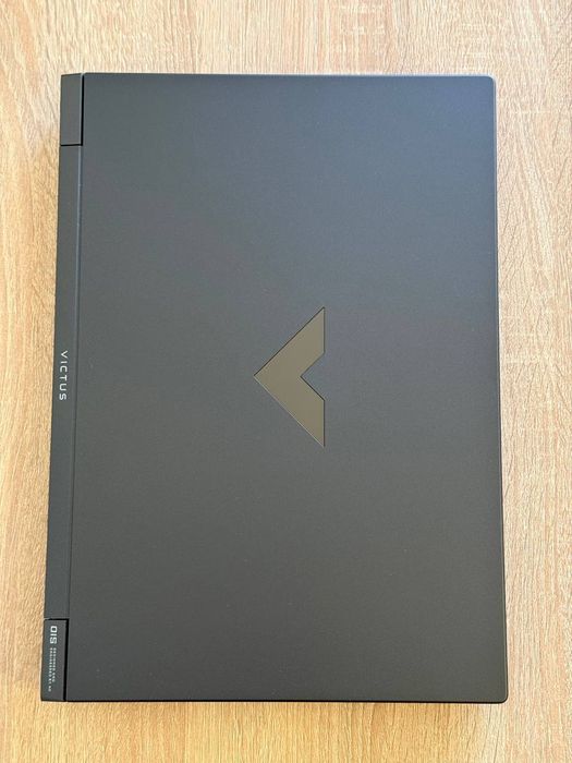 Продам новый игровой ноутбук HP-Victus-15  (Ryzen7-7445HS/RTX4050) new