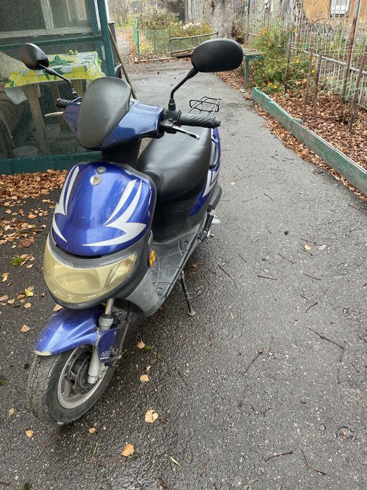 Скутер, мопед keeway hurricane 50