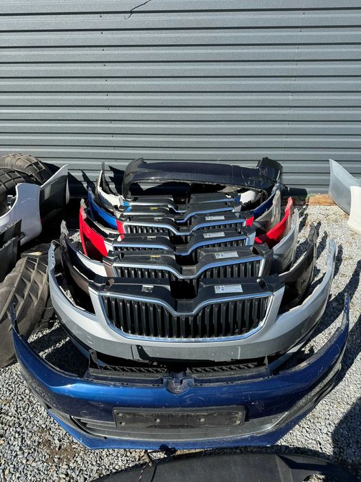 Бампер передній задній Skoda Octavia a5 a7 Superb 2 3 октавія суперб
