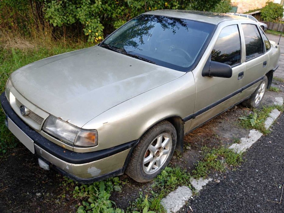 Opel Vectra A, седан, 1989 рік, 1.8 газ/бензин