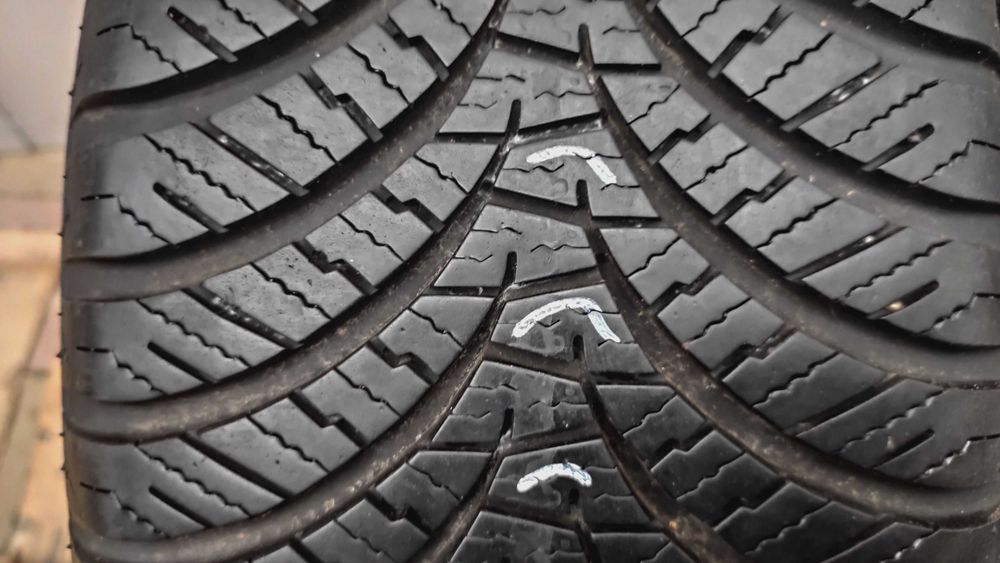 шини 215/65R16 . Falken 99%. 20.21р. Всесезонні. с